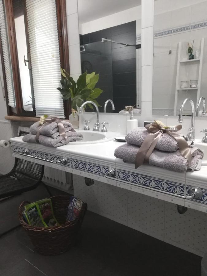 A Casa Mia Bed & Breakfast Bagnolo San Vito Exterior photo